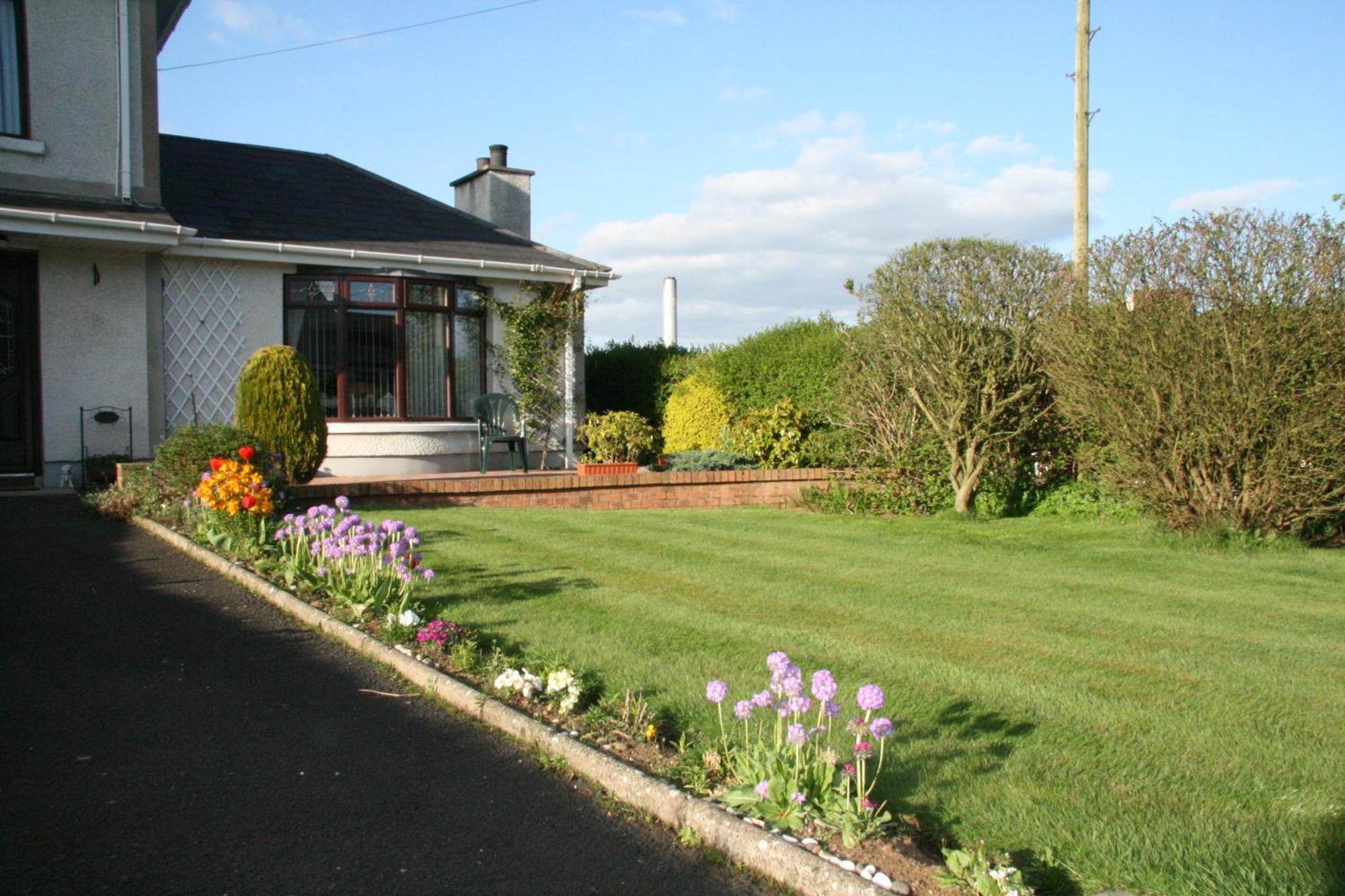Ken-Mar House Bed And Breakfast Ballymoney Exterior foto